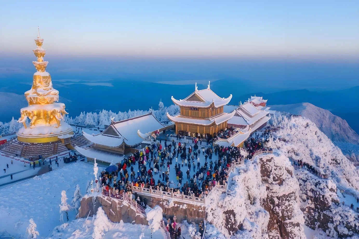峨眉山2